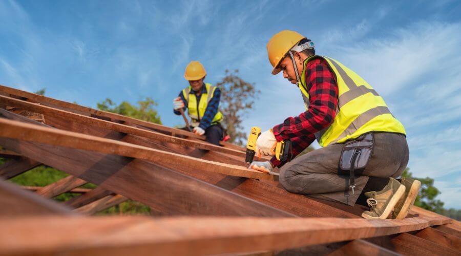 Professional Flat Roofing Installation services in Parrish, FL